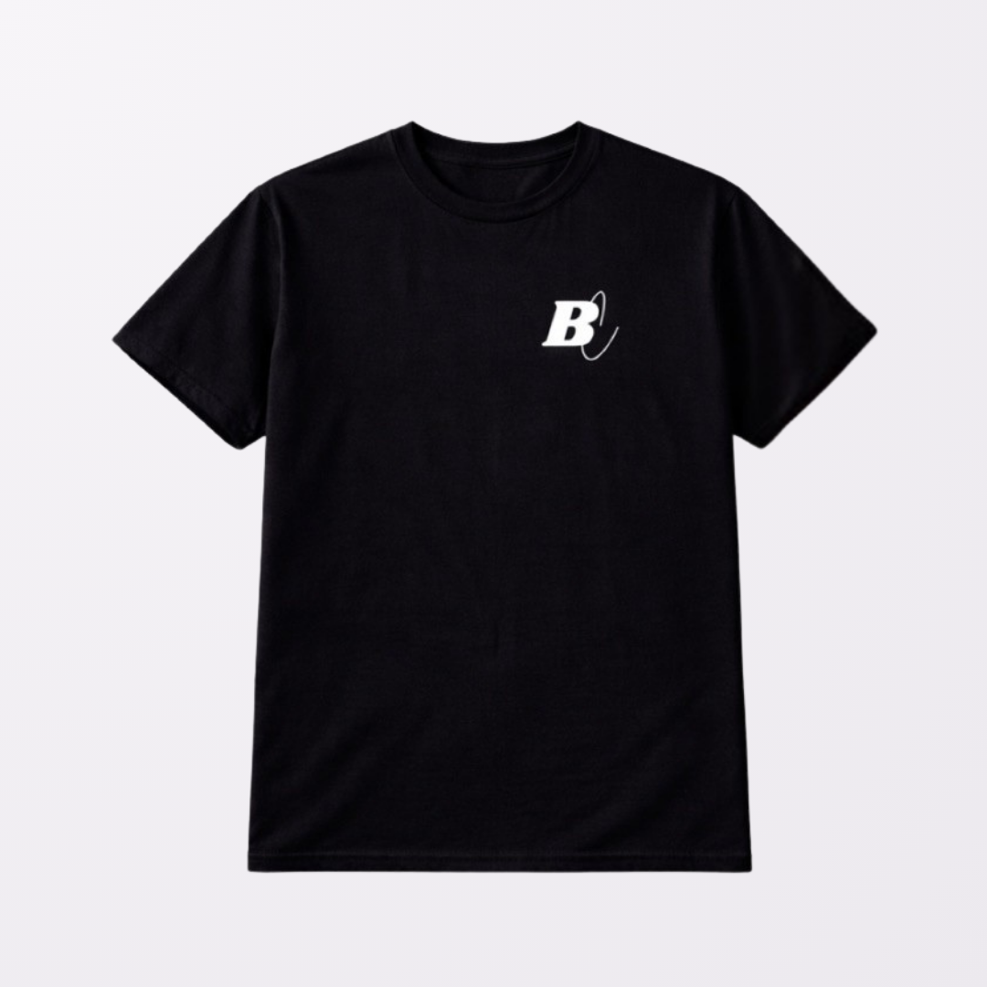Camiseta preta frente